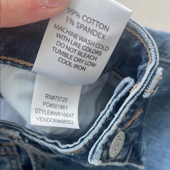 Willow & Root The Mom Jean - Picture 8 of 9